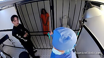 Fraude Em Assistência Médica Leva Imigrantes A Um Centro De Detenção Em Um Vídeo Provocante